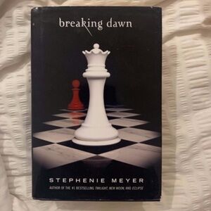 Hardcover Book: Breaking Dawn - Stephenie Meyer